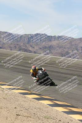 media/May-10-2025-Race Pace (Sat) [[db32fef2da]]/Vested/4-Bowl Set 2 (910am)/